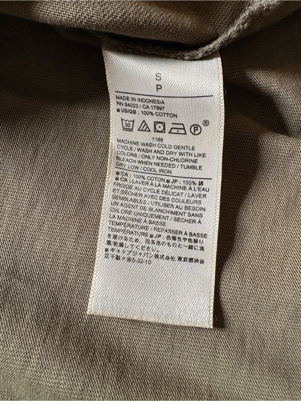 NWT!!!  Banana Republic Soft Wash Henley Shirt